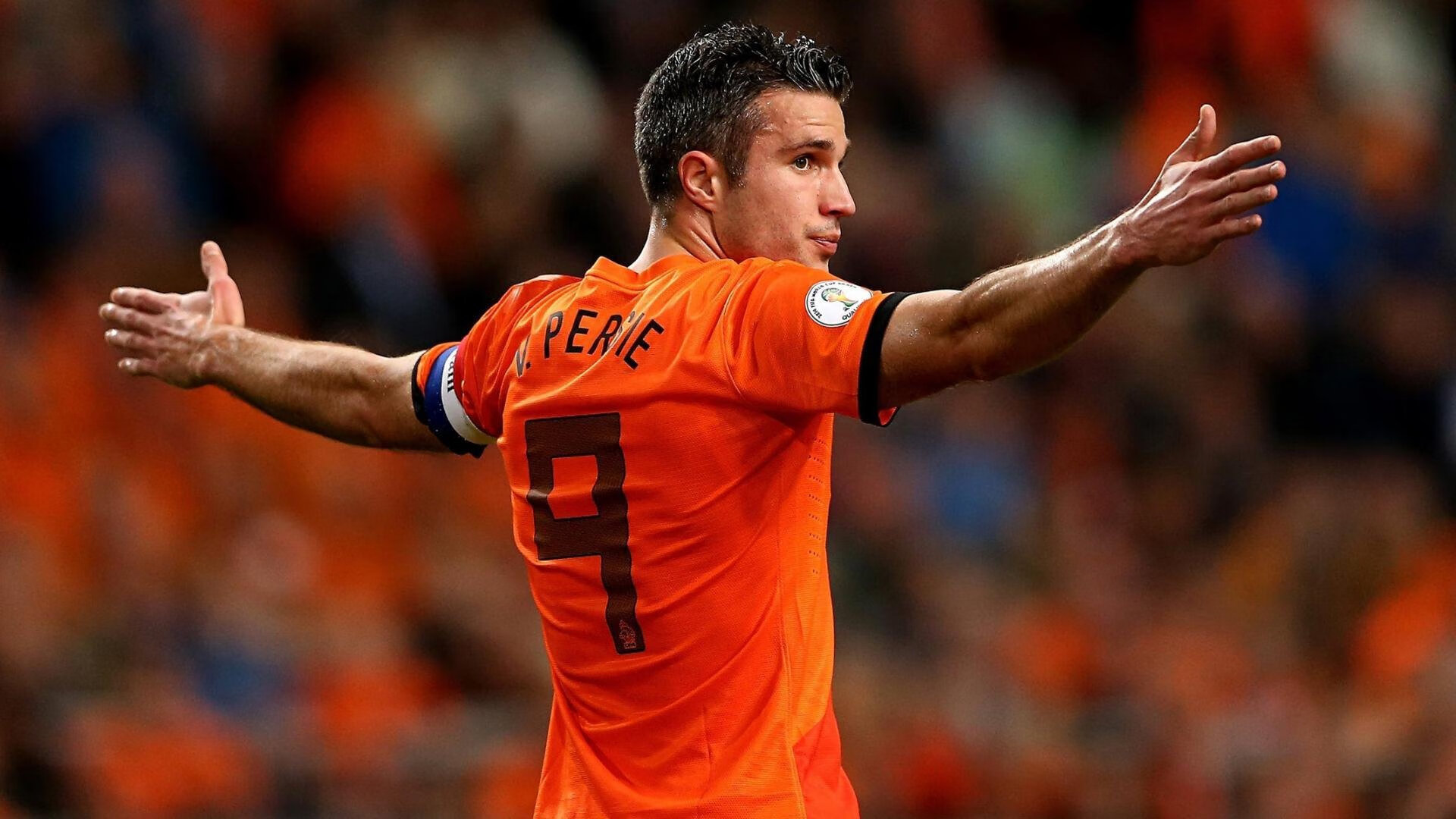 秘鲁队强劲衝刺，斗志高昂，秘鲁队员